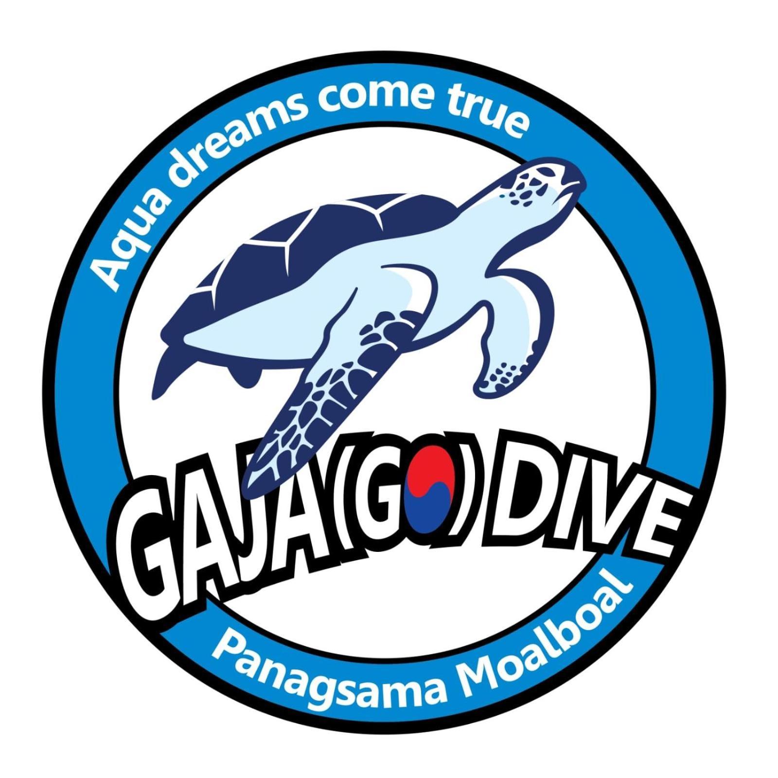Gaja Go Dive & Inn Moalboal Exterior photo